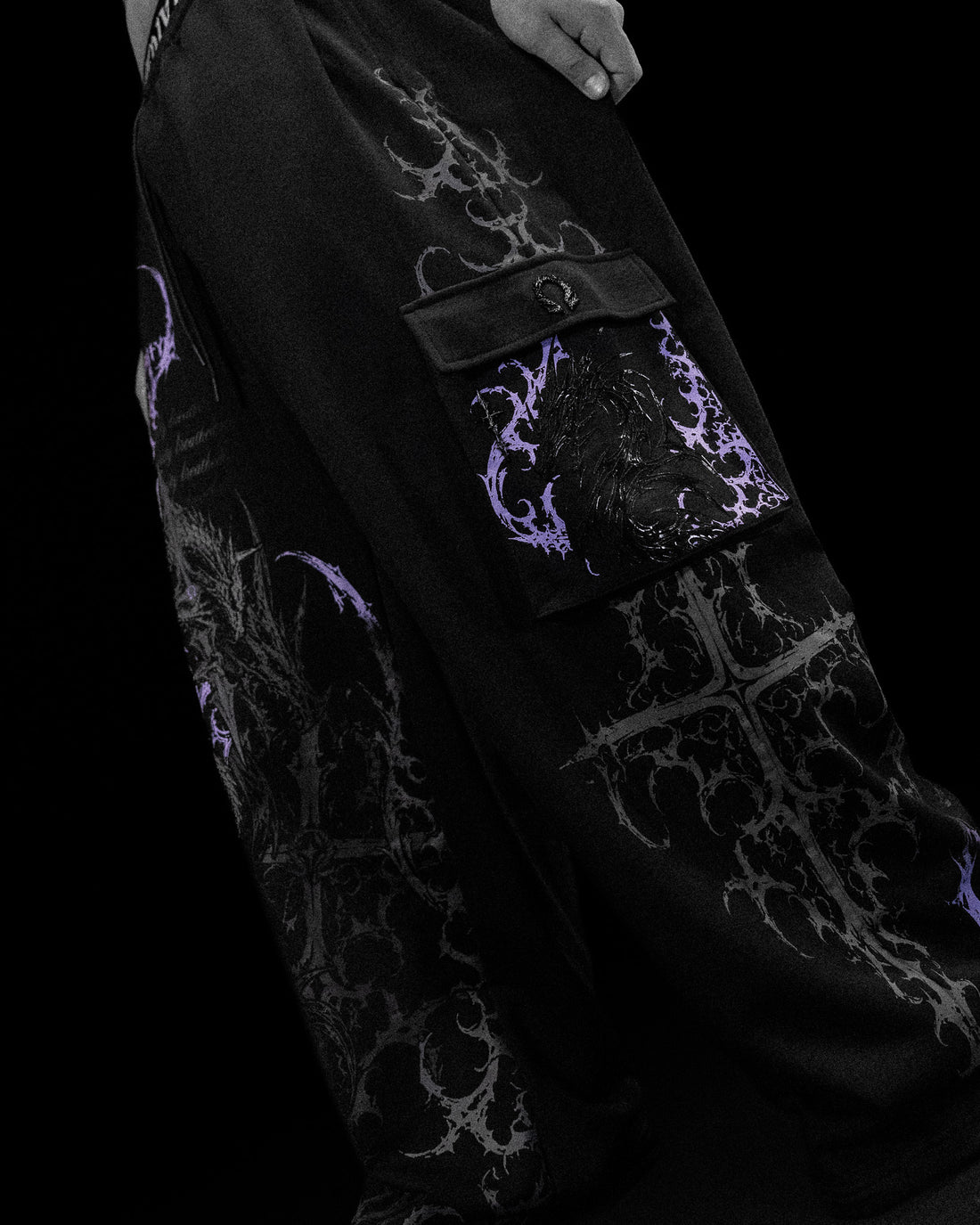 Draconian Metallic Uncuffed Cargos [REVENANT]