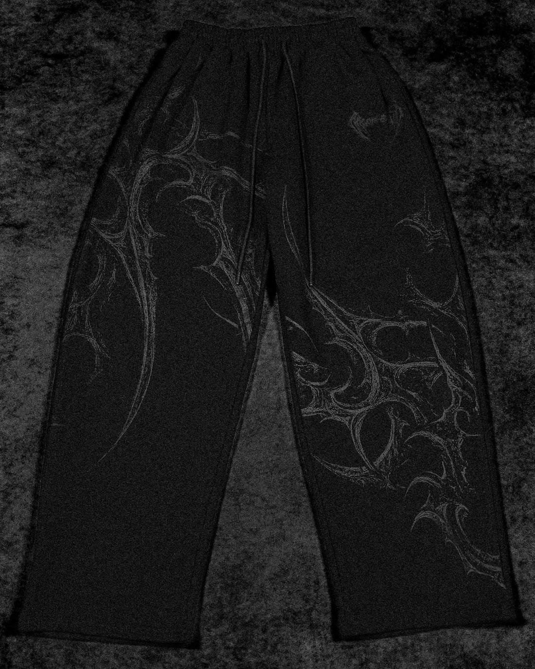 Women's Eternal Blade Banana Shaped Uncuffed Sweatpants [DARKNESS]