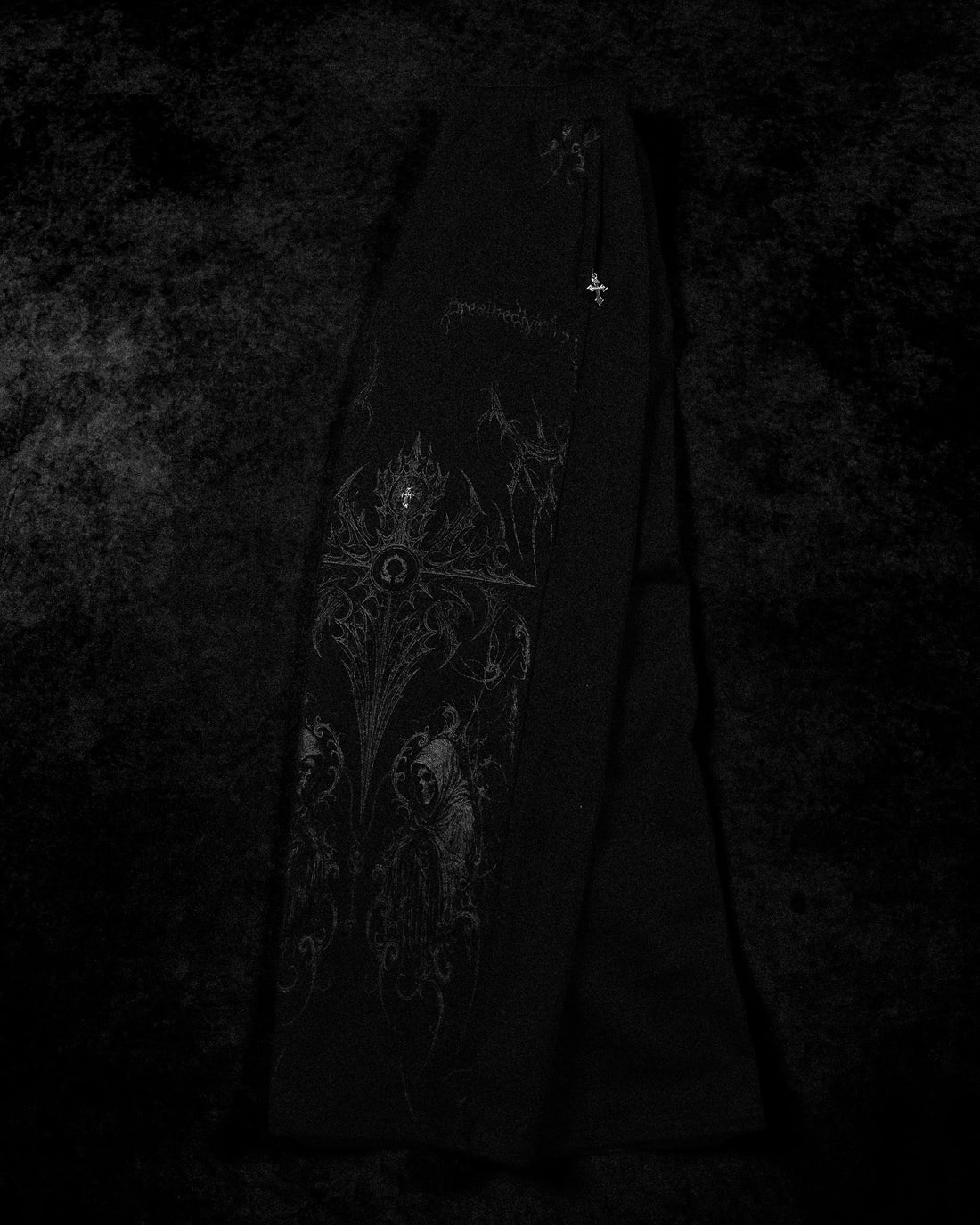 Blood Oath Uncuffed luxury sweatpants [DARKNESS]