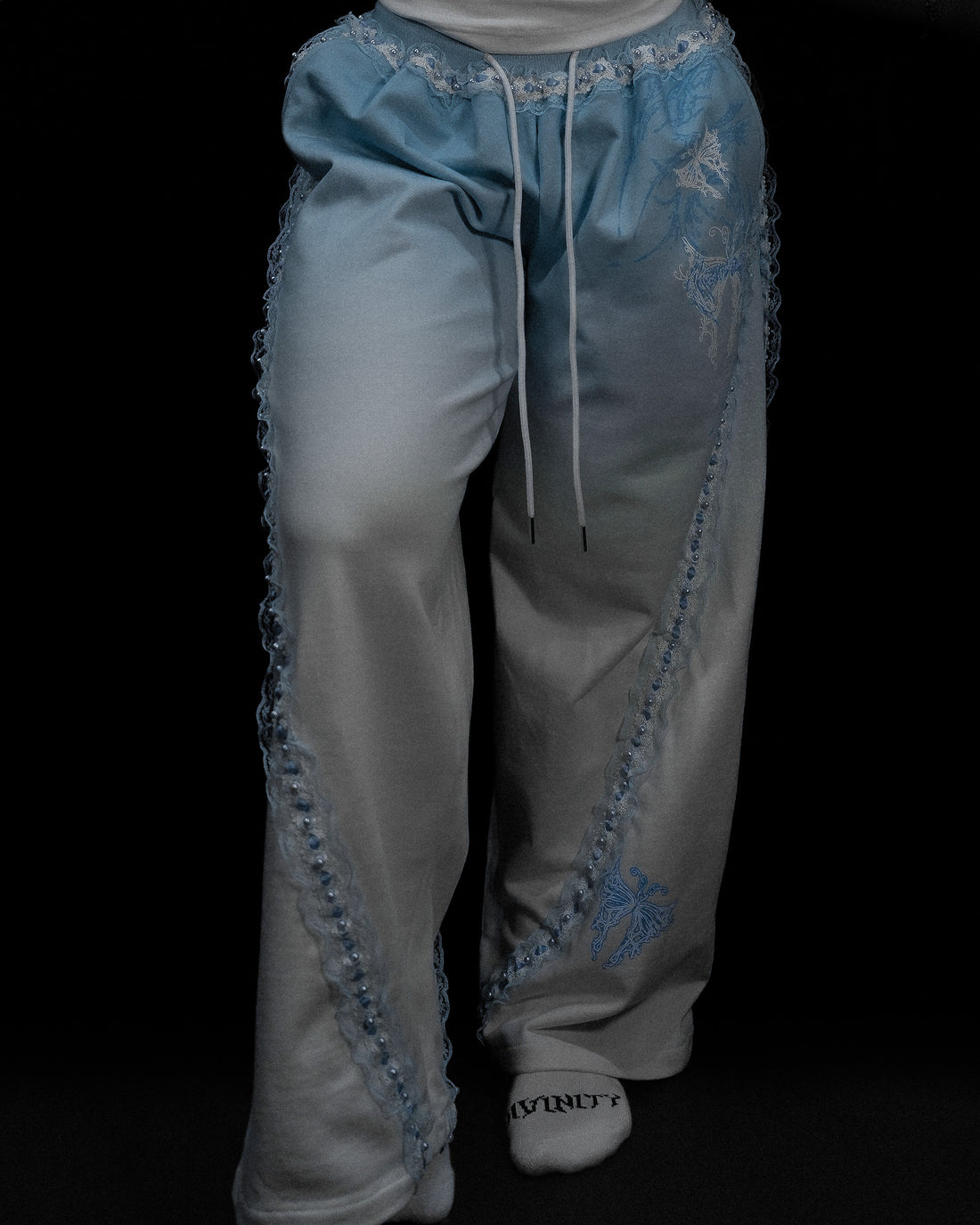 Women's Faerie Banana Shaped Uncuffed Sweatpants [EVERMORE BLUE]