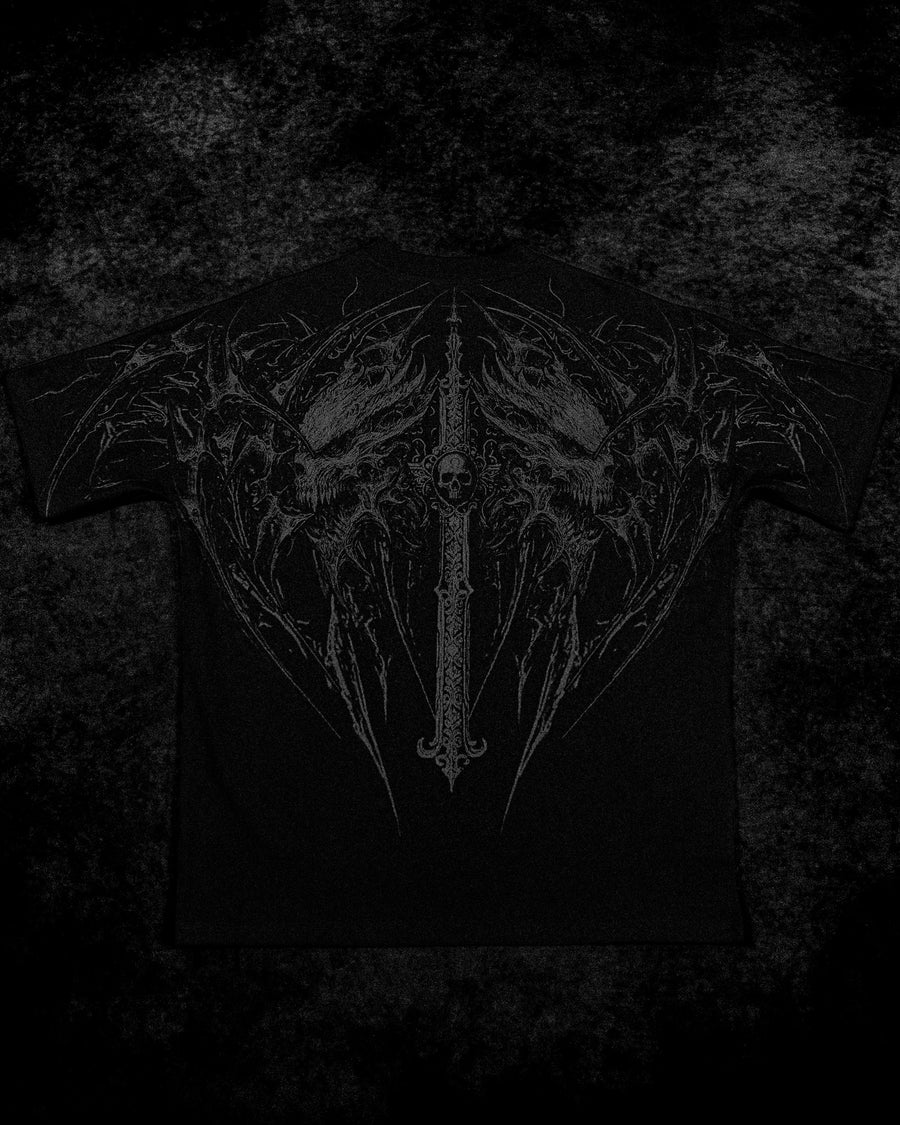 Hollow Souls Oversized T-shirt [DARKNESS]
