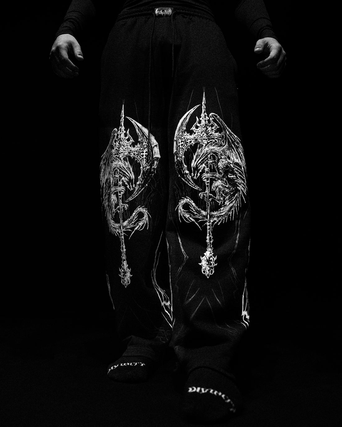 Dragon Soul Uncuffed luxury sweatpants [VOID BLACK] – Breathedivinity