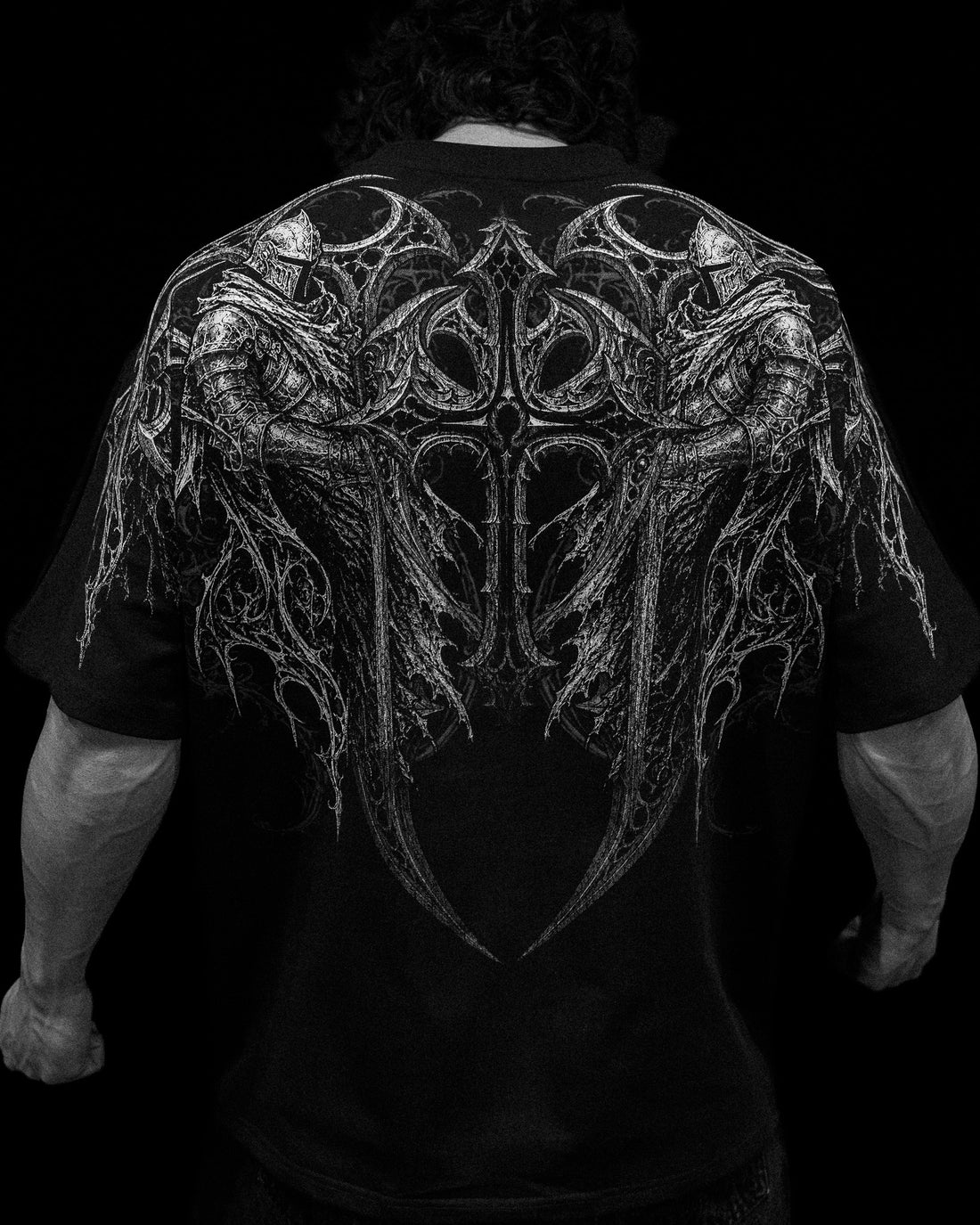 Arc Knight Oversized T-shirt [VOID BLACK]