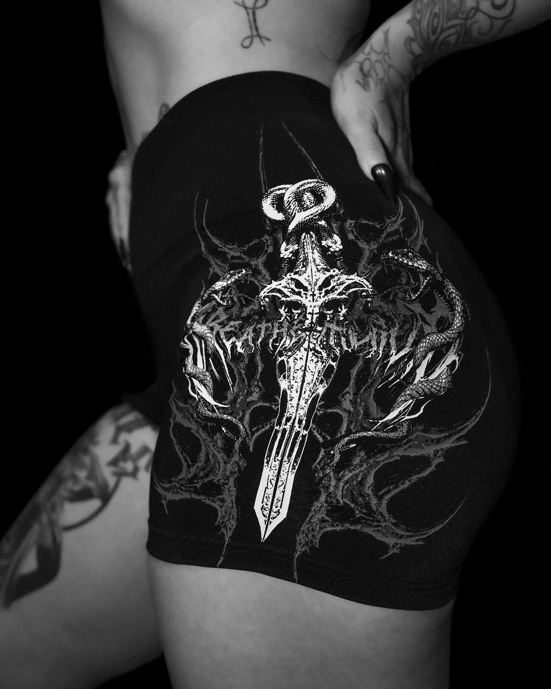 Womens Void Tech™ Venom Seamless Shorts [VOID BLACK]