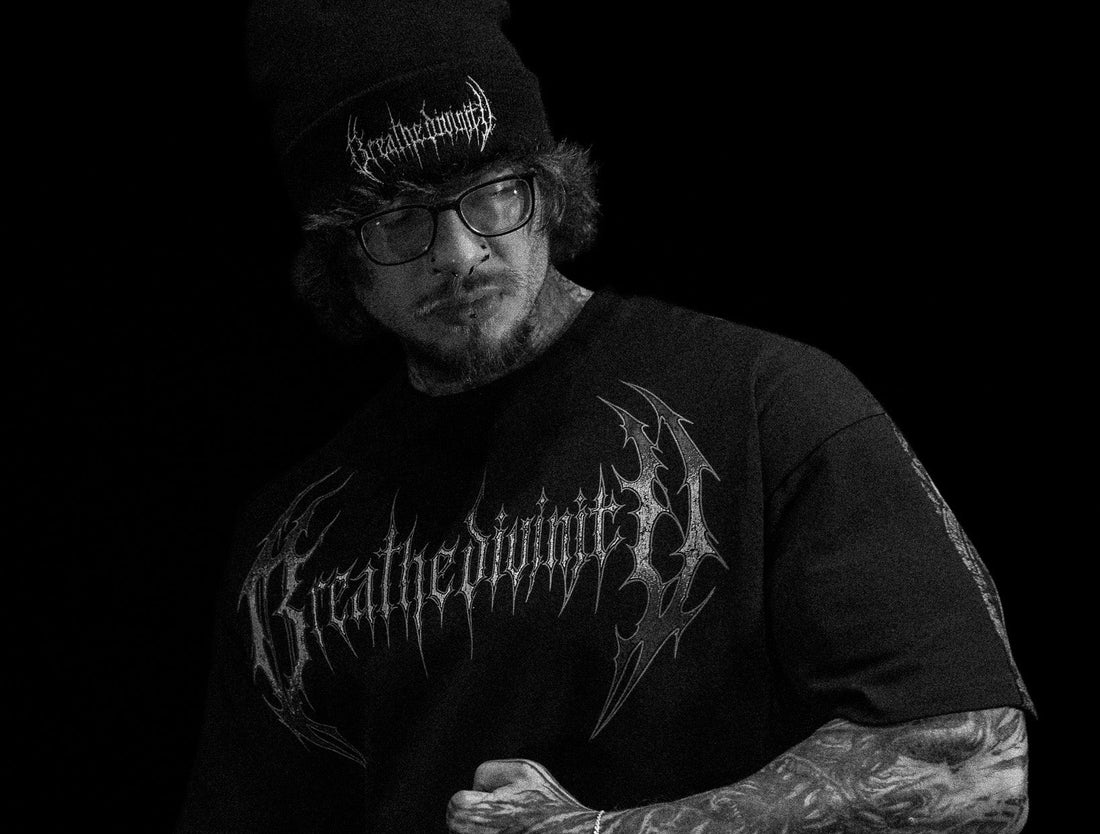 Essential Embroidery Cuff Beanie [VOID BLACK]