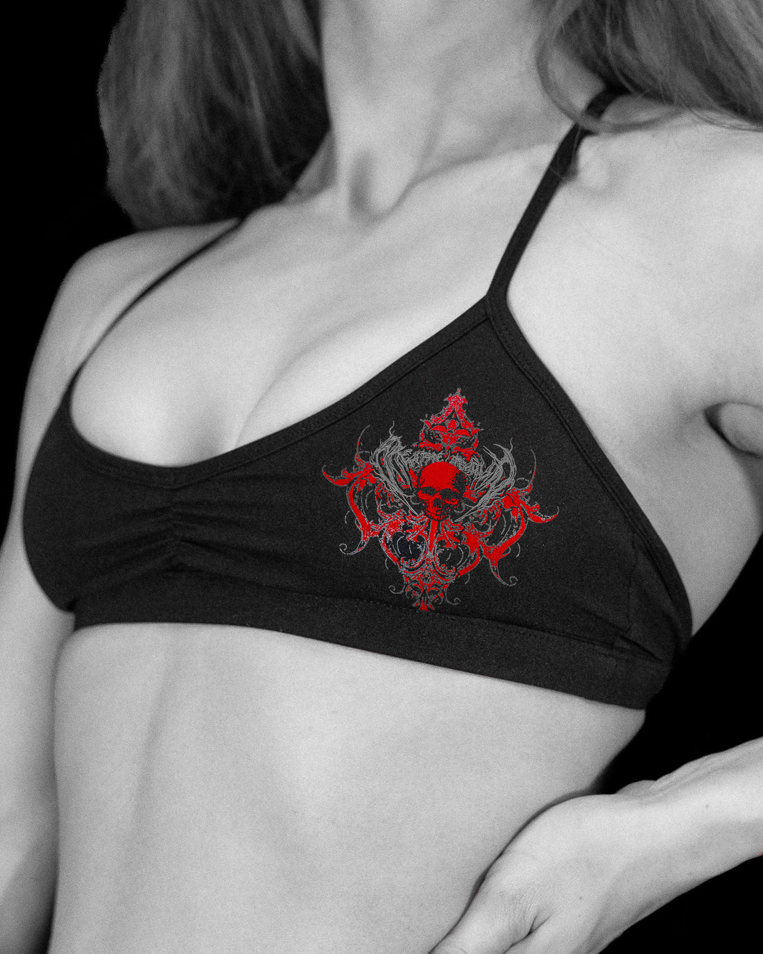 Women's Void Tech™ Shadow Heart Sports Bra [NIGHTMARE]
