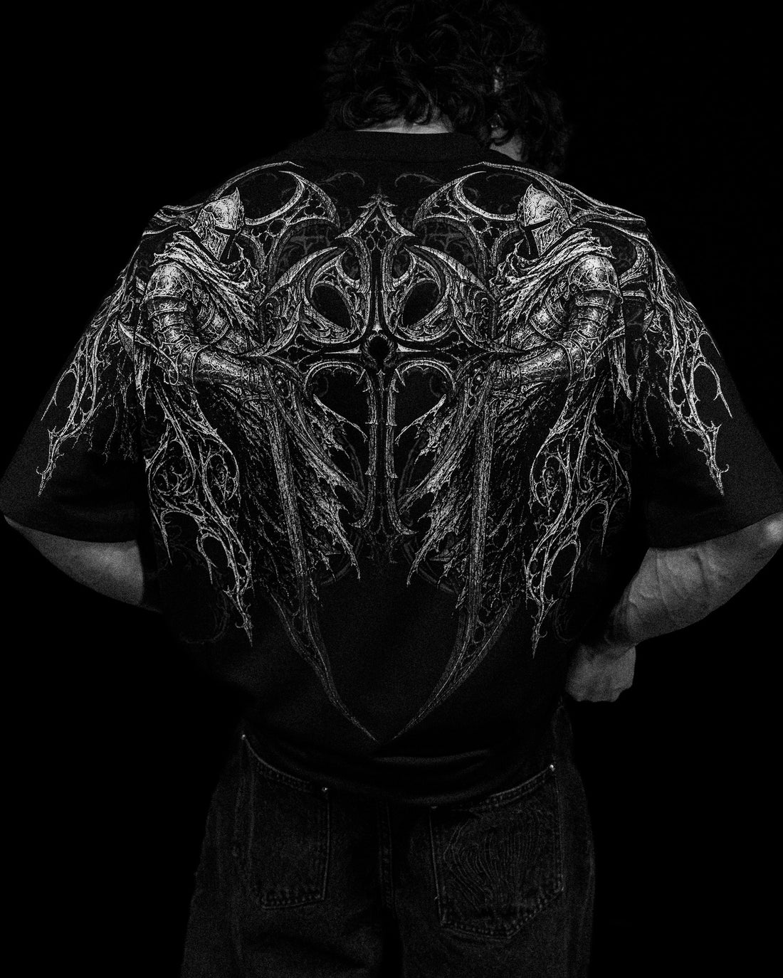 Arc Knight Oversized T-shirt [VOID BLACK]