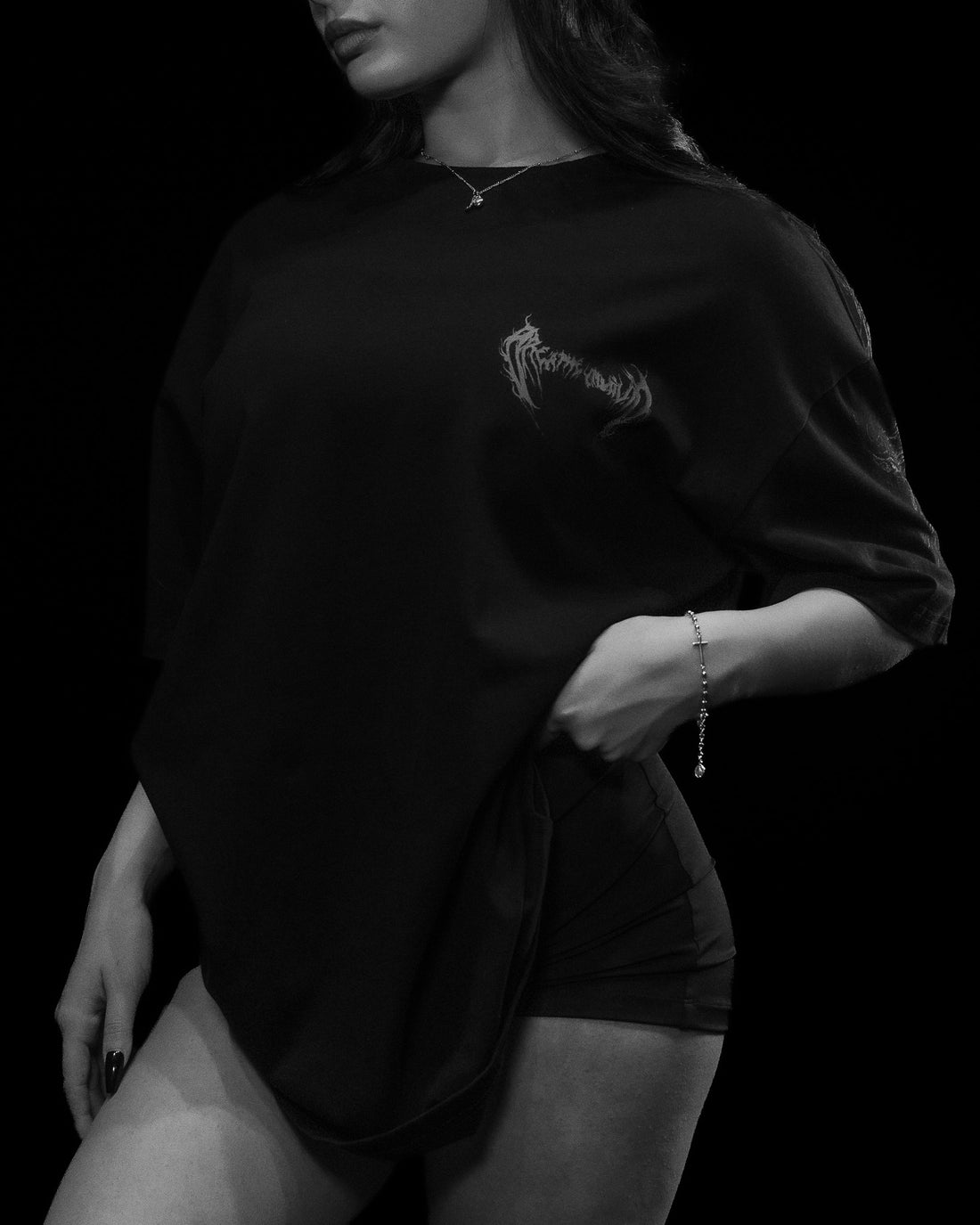 Women's Aetherite Oversized Lightweight Tee [DARKNESS]