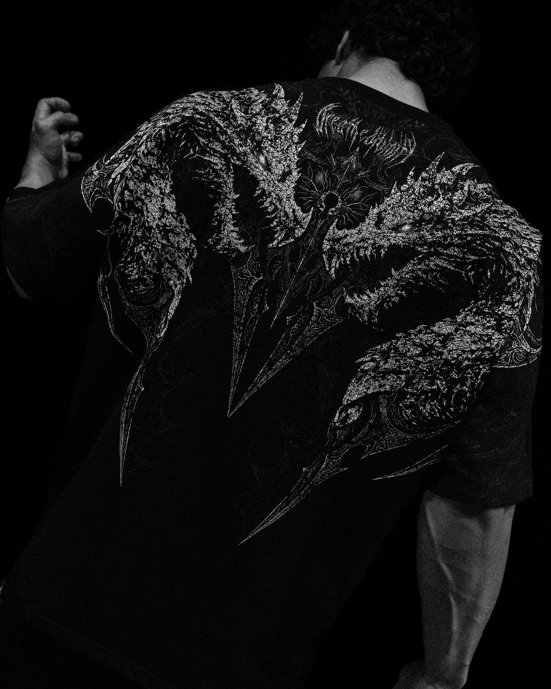 Blood Wyvern Oversized T-shirt [VOID BLACK]