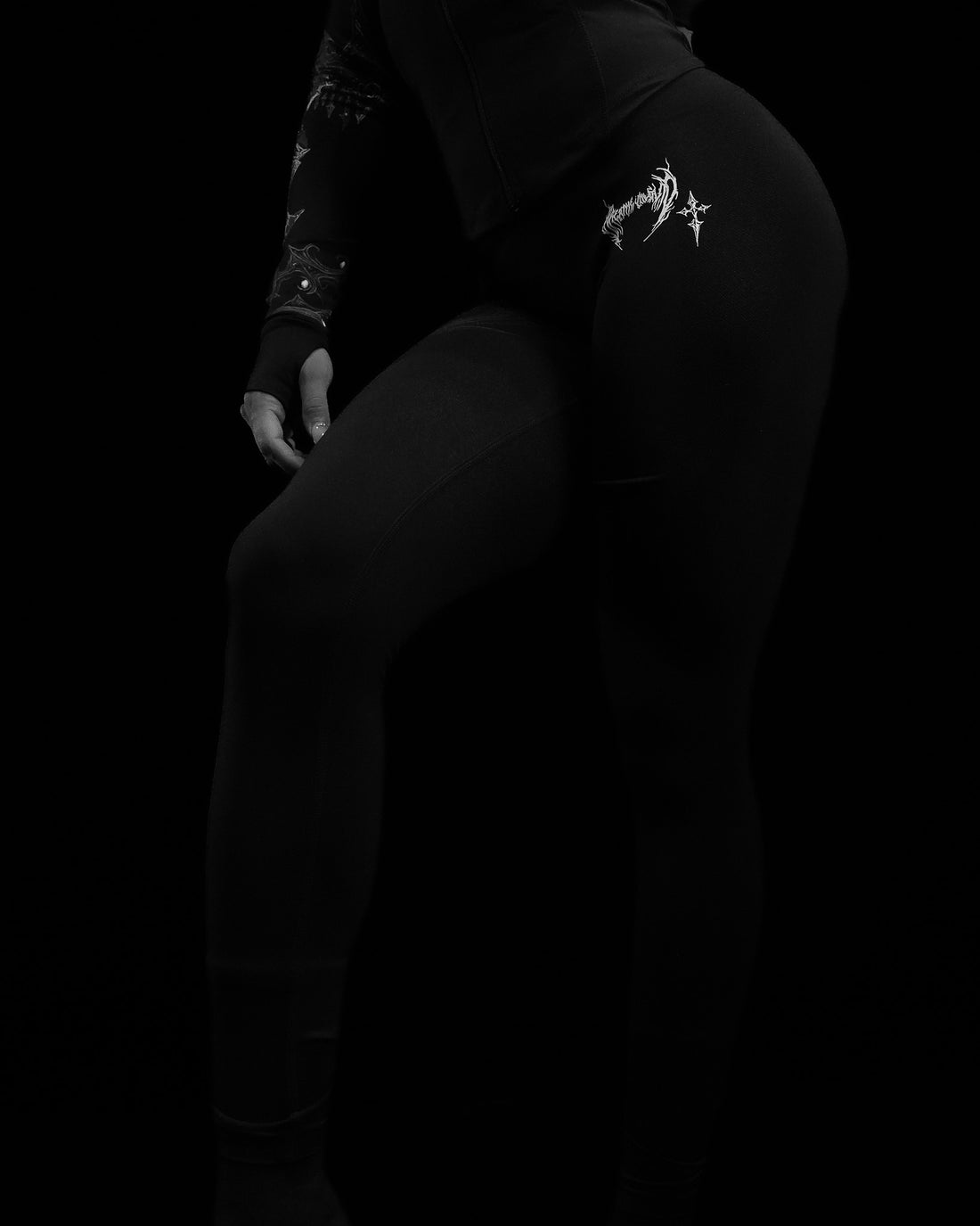 Women's Nightreign Void Tech™ Graphic Seamless Leggings [VOID BLACK]
