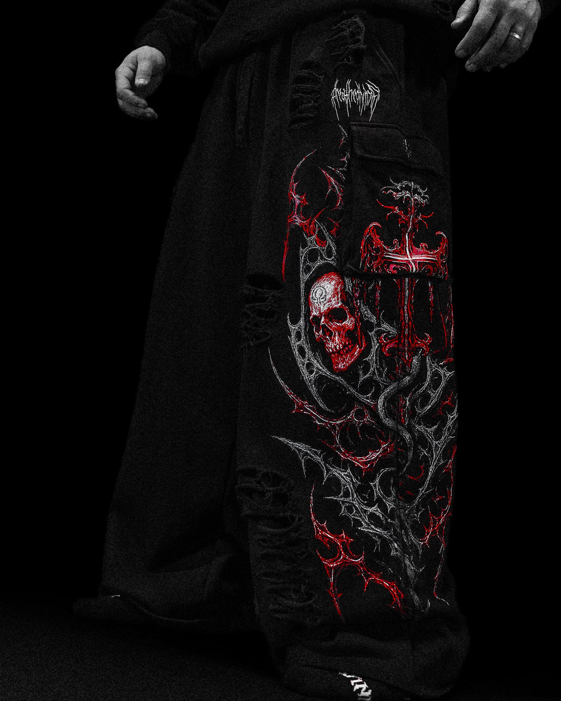Mens Tarnished Uncuffed Luxury Cargos [BLOOD METAL]