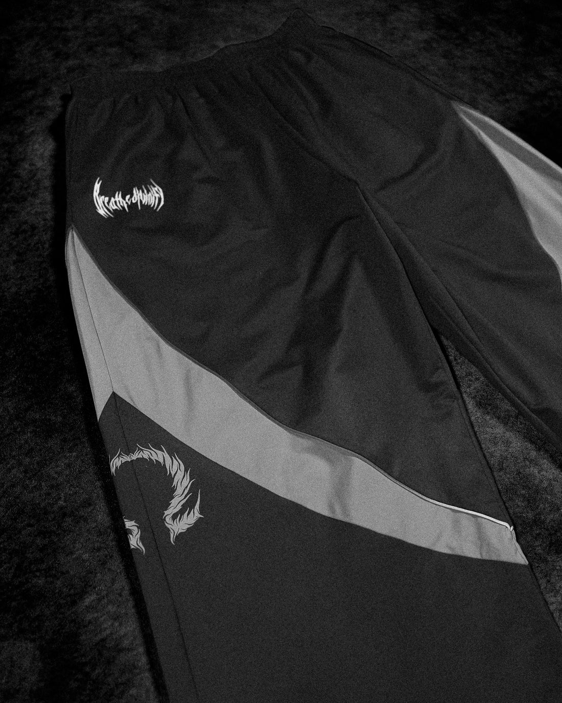 Omega Uncuffed Trackpants [MIDNIGHT]