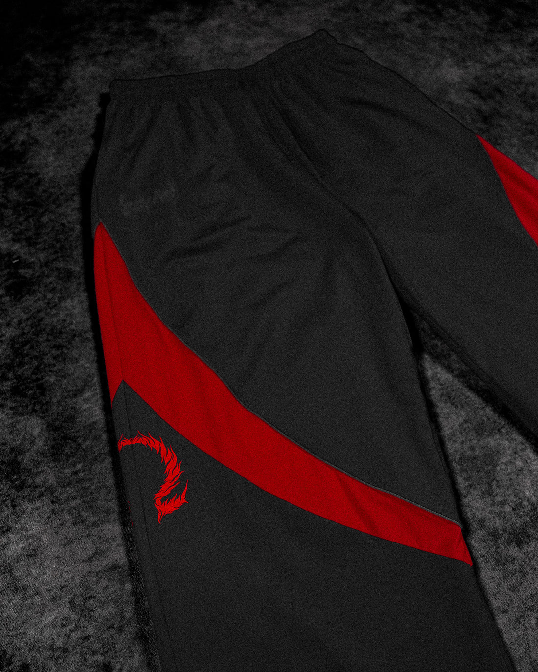 Omega Uncuffed Trackpants [NIGHTMARE]