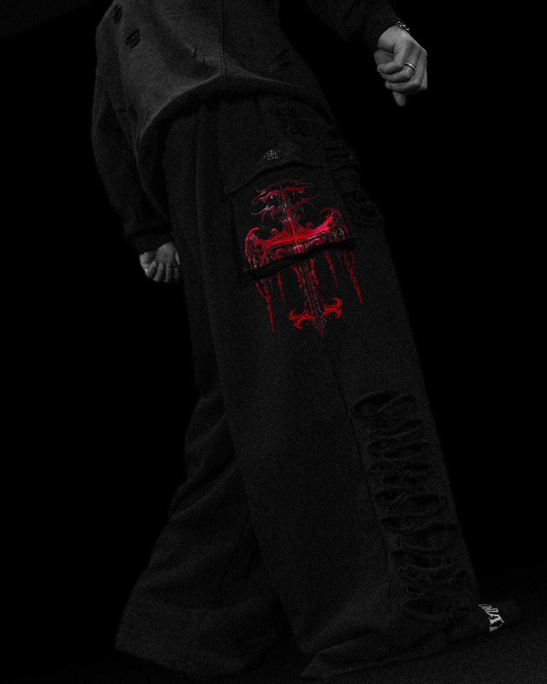 Mens Tarnished Uncuffed Luxury Cargos [NIGHTMARE]