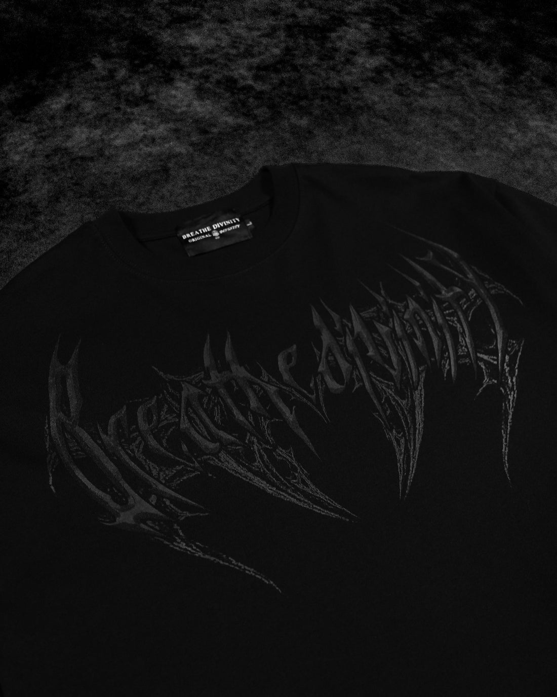Nocturnal Oversized T-Shirt [DARKNESS]