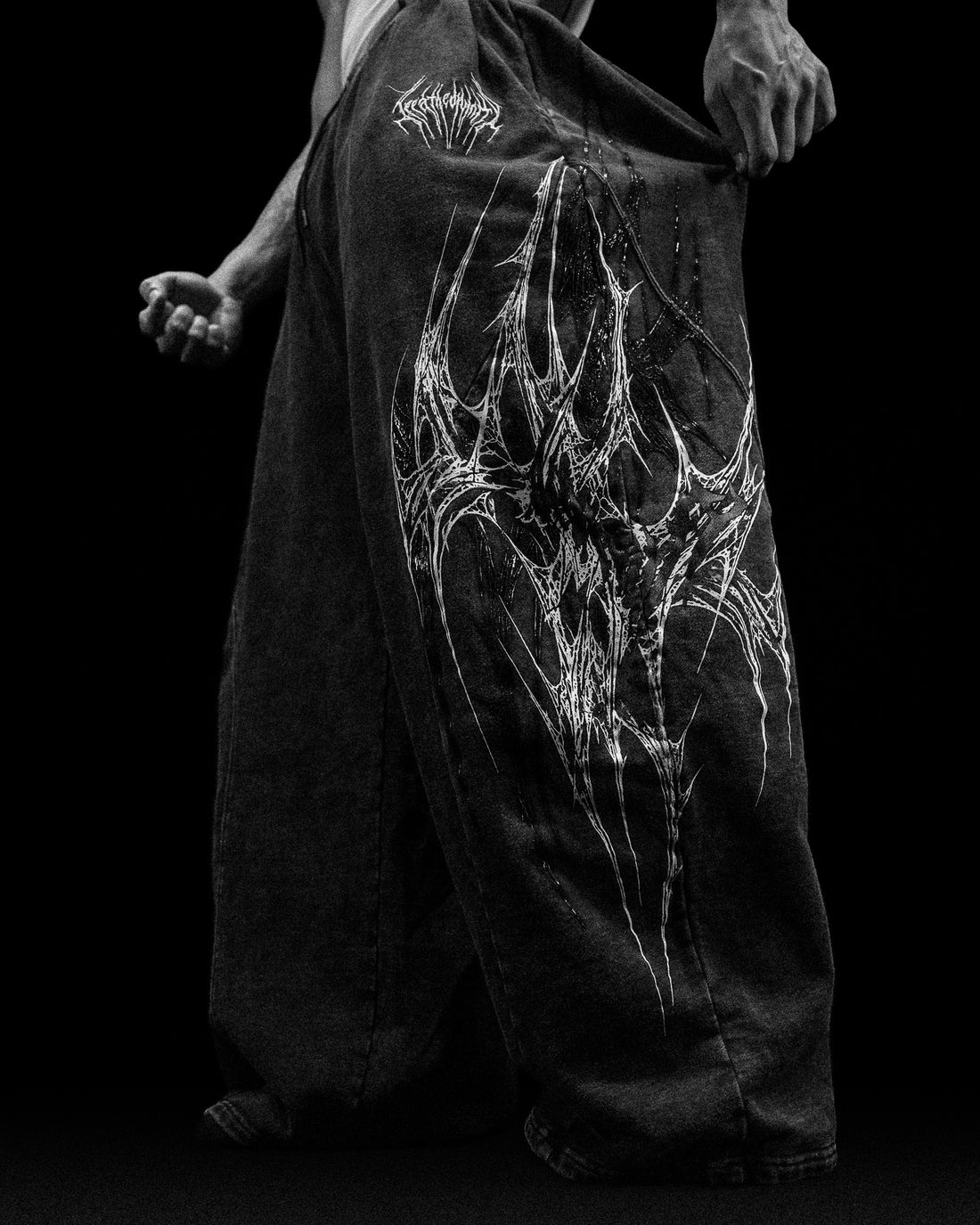 Webbed Venom Texture Uncuffed Sweatpants [VINTAGE]