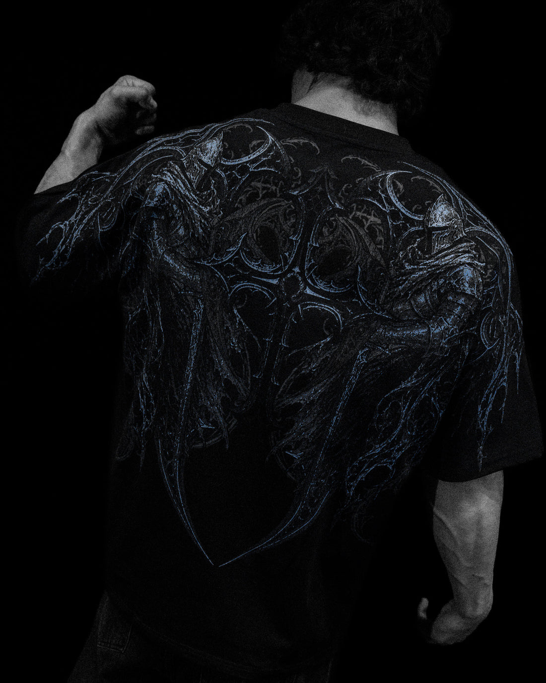 Arc Knight Oversized T-shirt [BLACK ICE]