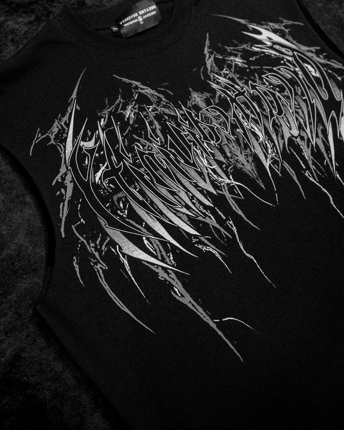 Dark Matter Oversized Cutoff Tee [VOID BLACK]