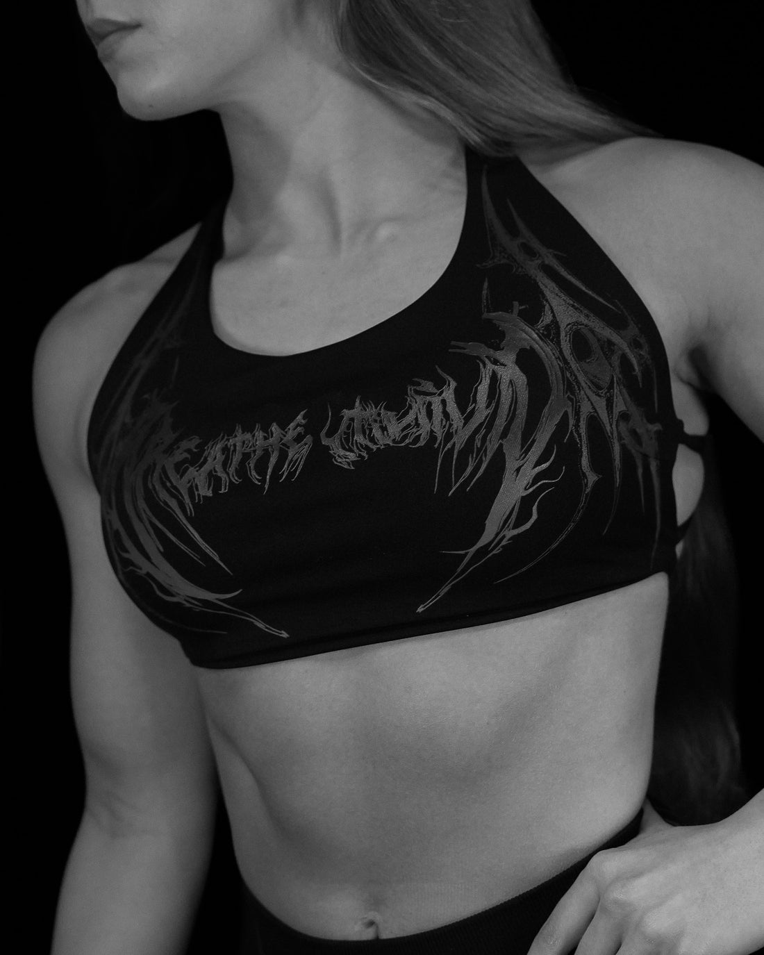 Women's Void Tech™ Divine Sports Bra [DARKNESS]