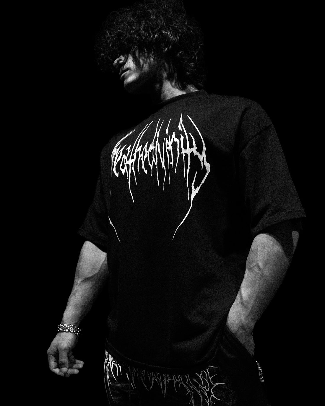 Necromancer Oversized T-shirt [HEAVENLY RED]