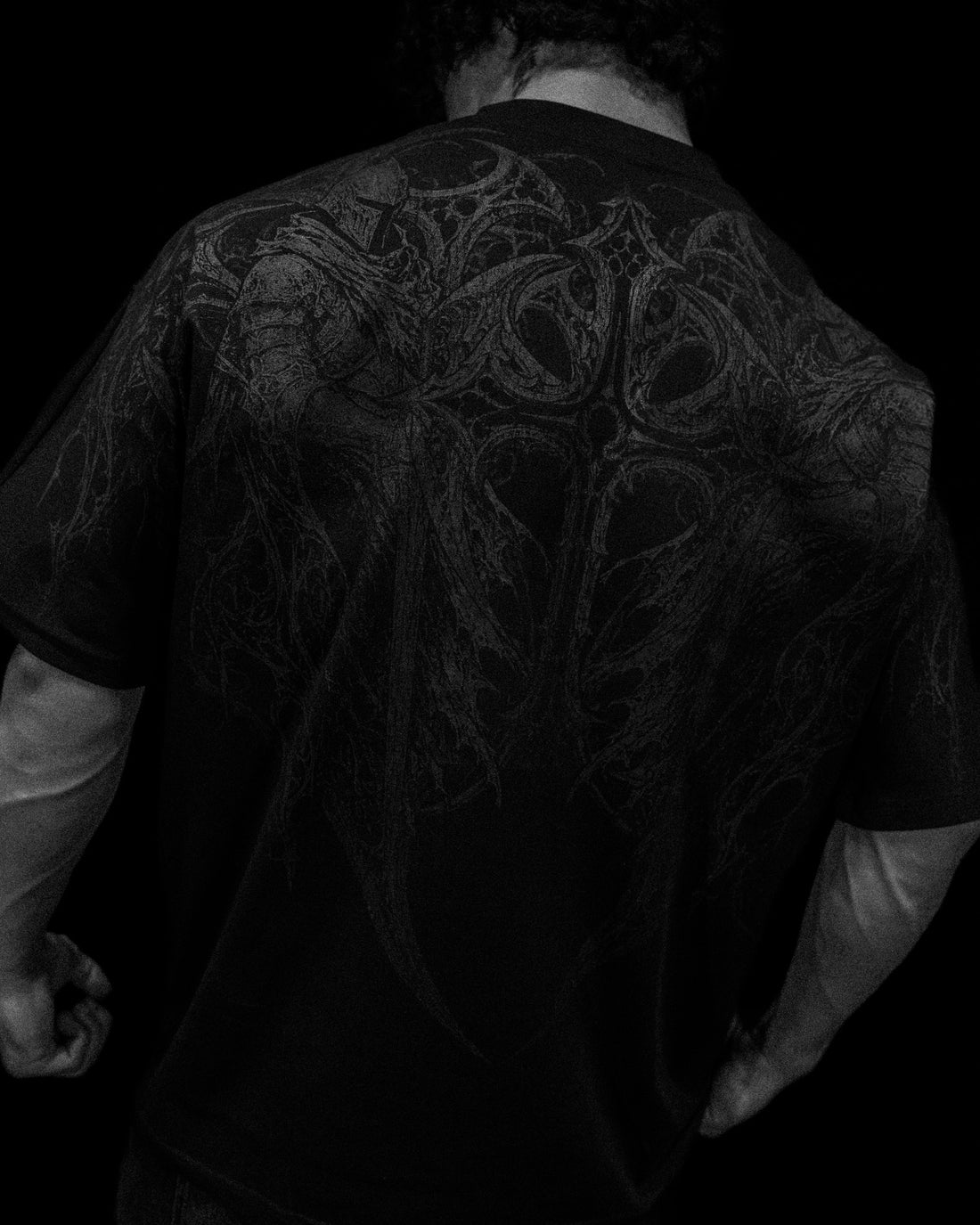 Arc Knight Oversized T-shirt [DARKNESS]