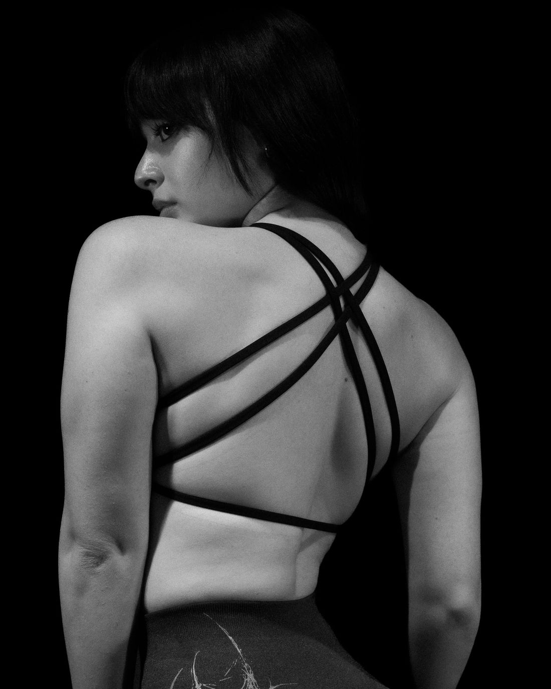Void Tech™ Death Veil Sports Bra [DARKNESS]