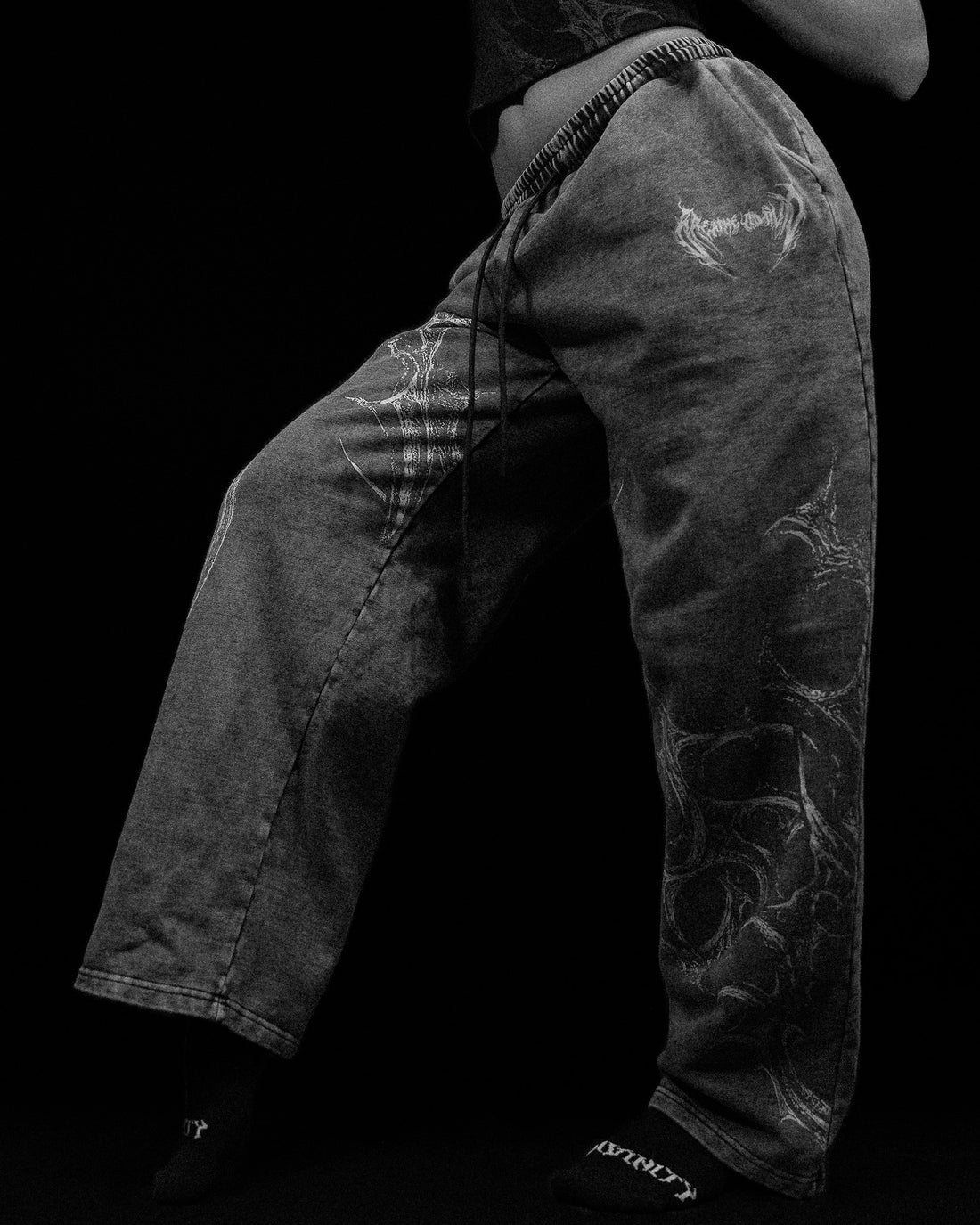 Women's Eternal Blade Banana Shaped Uncuffed Sweatpants [VINTAGE]