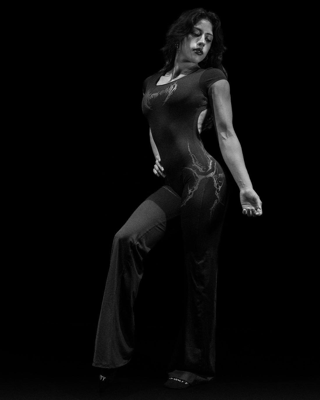 Void Tech™ Dark Reign Open Back Flare Bodysuit [DARKNESS]