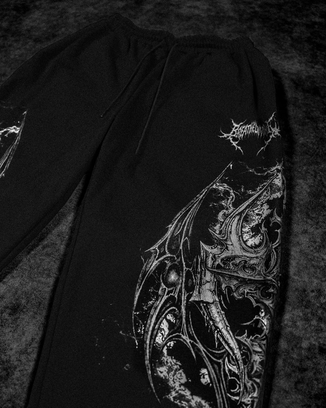 Executioner Banana Shape Uncuffed Sweatpants [VOID BLACK]