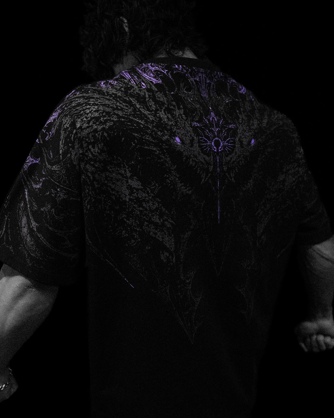 Blood Wyvern Oversized T-shirt [DUSK]