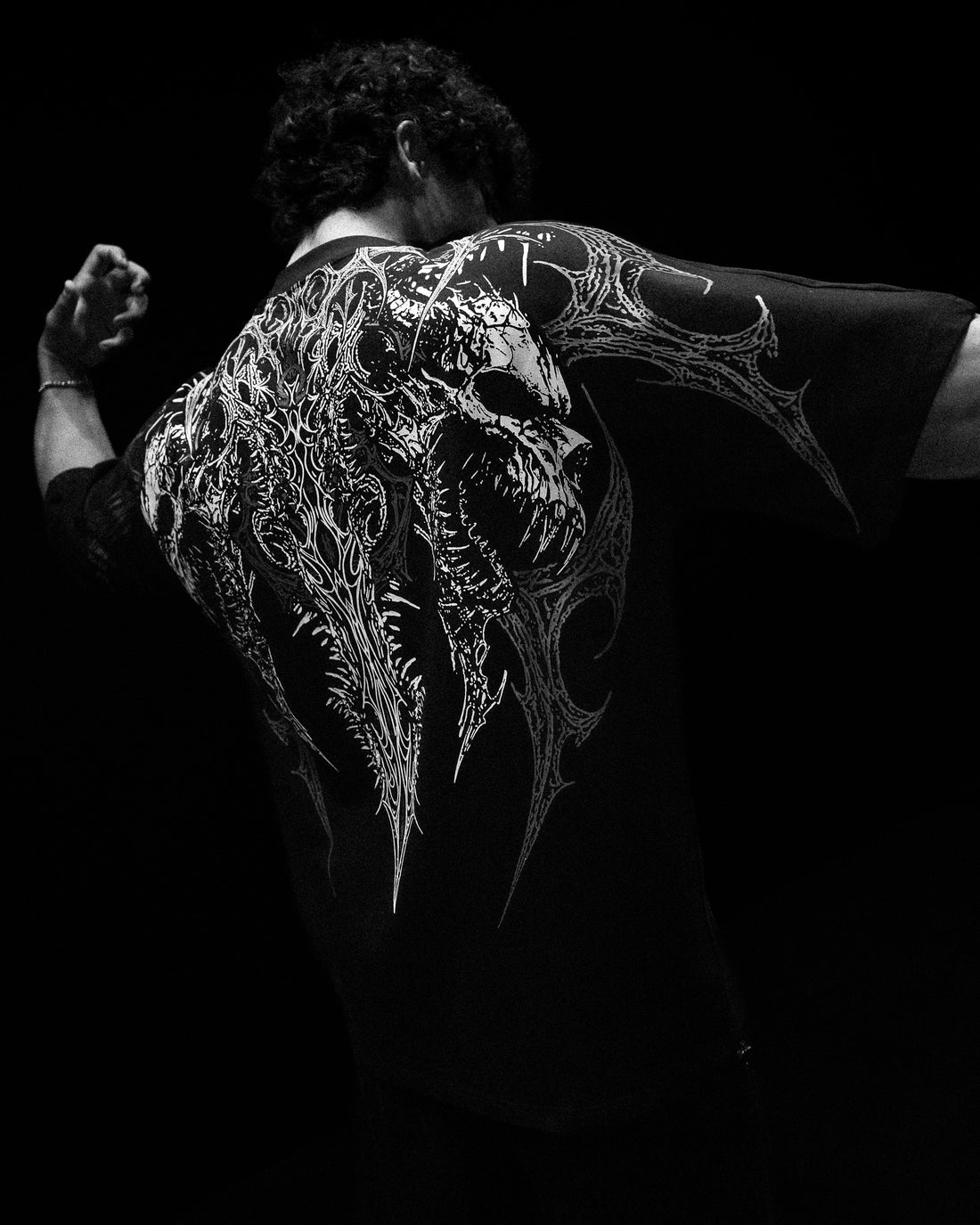 Deathclaw Oversized T-shirt [MIDNIGHT]