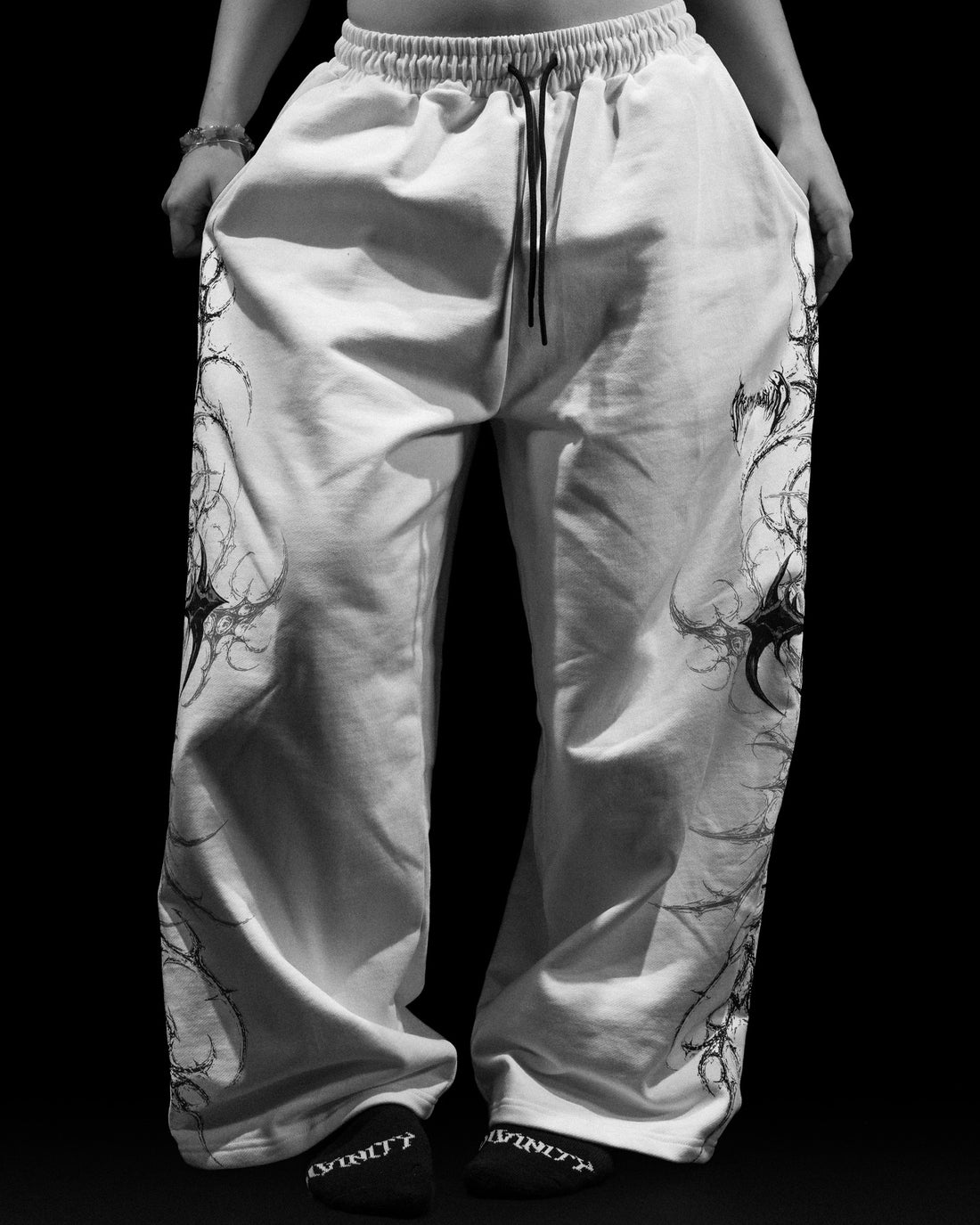 Immortal Tarnished Fit Sweatpants [DIVINE WHITE]