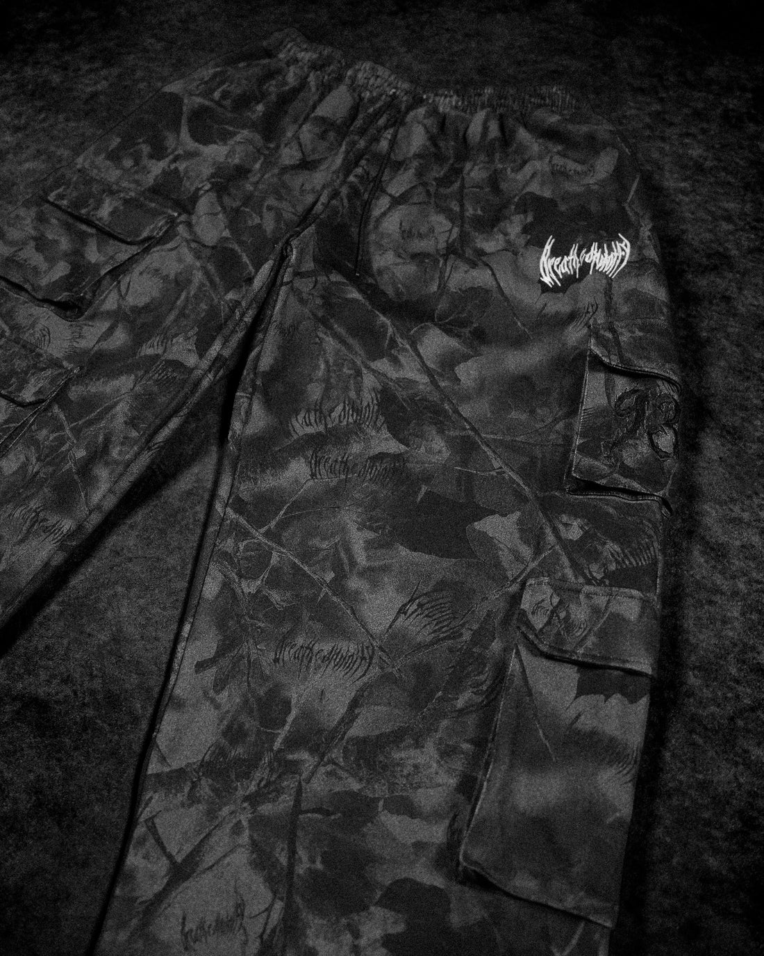 Camo Oversized Luxury Cargos [SPECTRE CAMO]