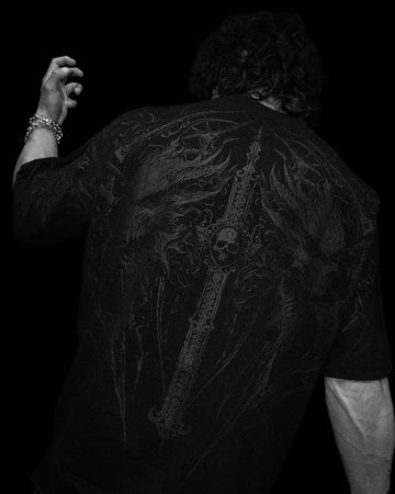Hollow Souls Oversized T-shirt [DARKNESS]