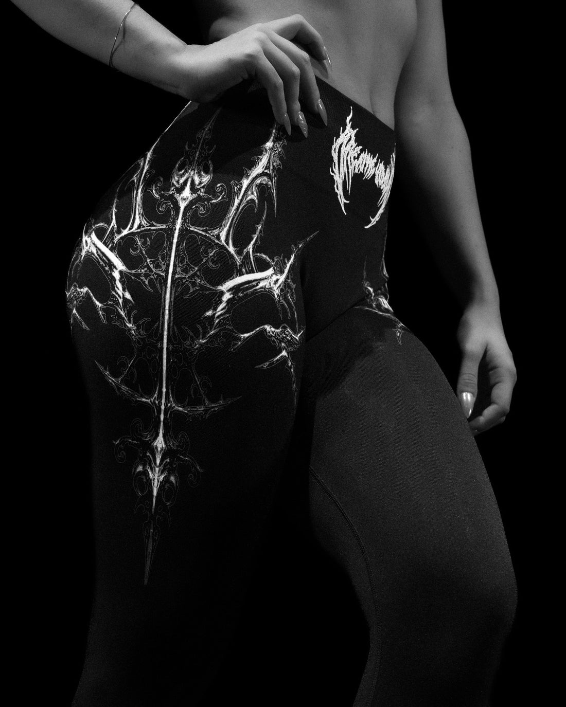 Void Tech™ Divine Ruin Leggings [VOID BLACK]