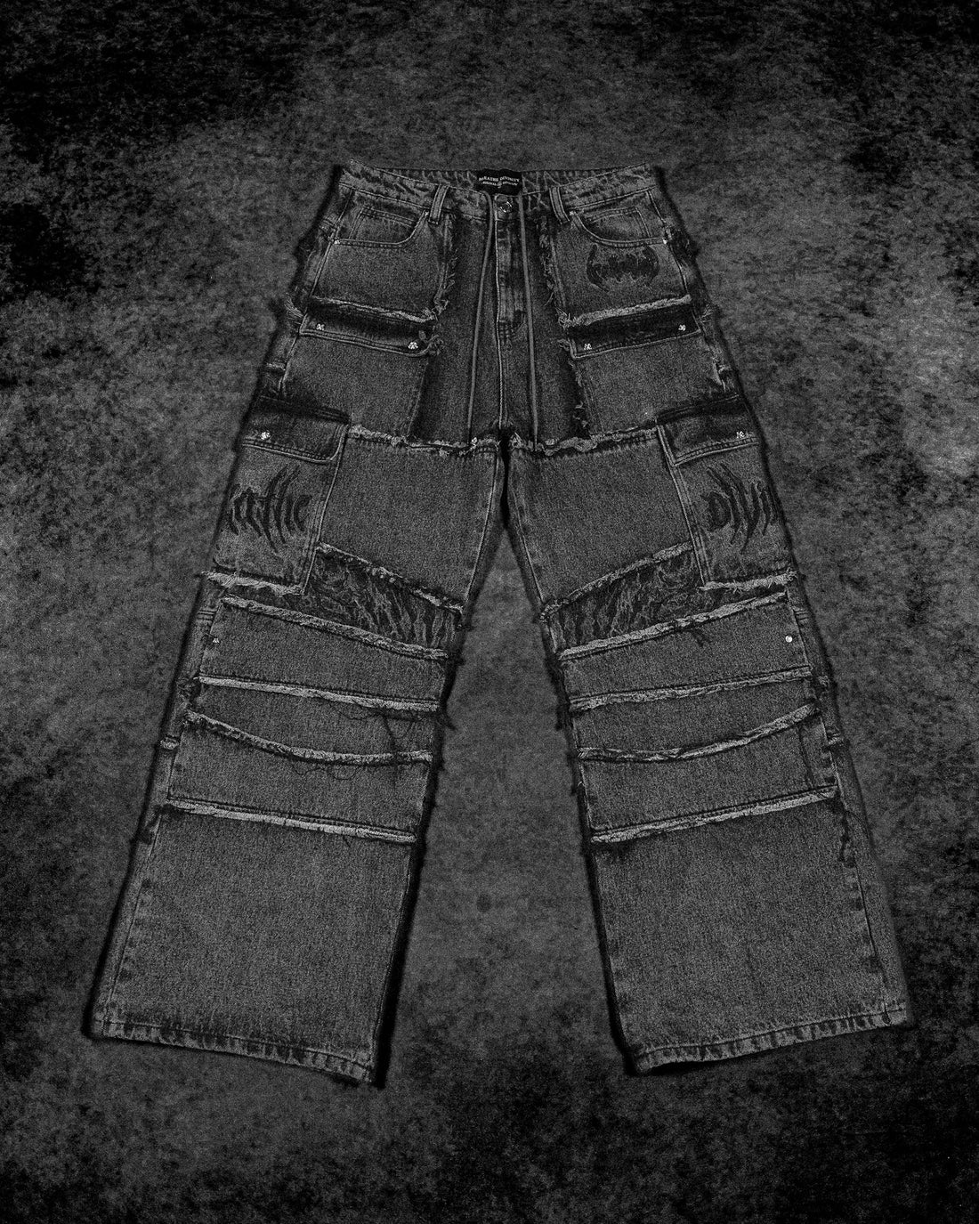 Oversized Distressed Denim Cargo jeans [VINTAGE WASH]