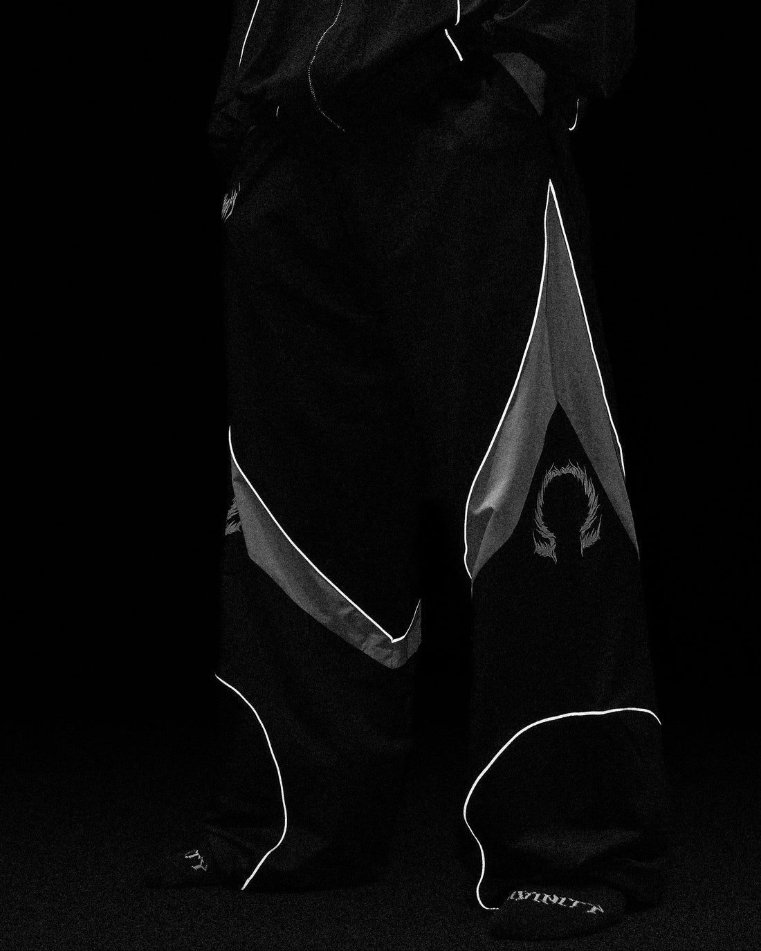 Omega Uncuffed Trackpants [MIDNIGHT]