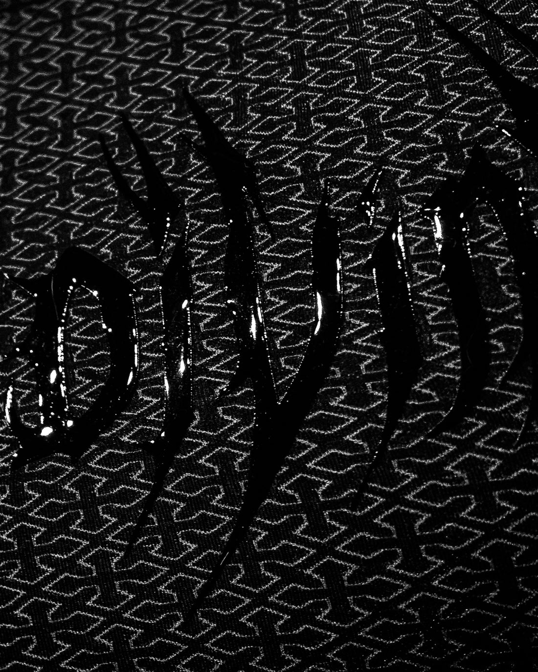 Doom Tech™ Armored Cut-off Compression [MIDNIGHT]
