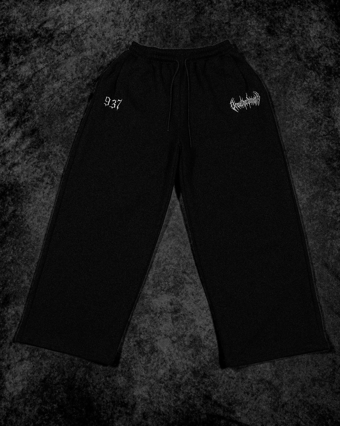937 Embroidery Oversized Uncuffed Luxury Sweatpants [VOID BLACK]
