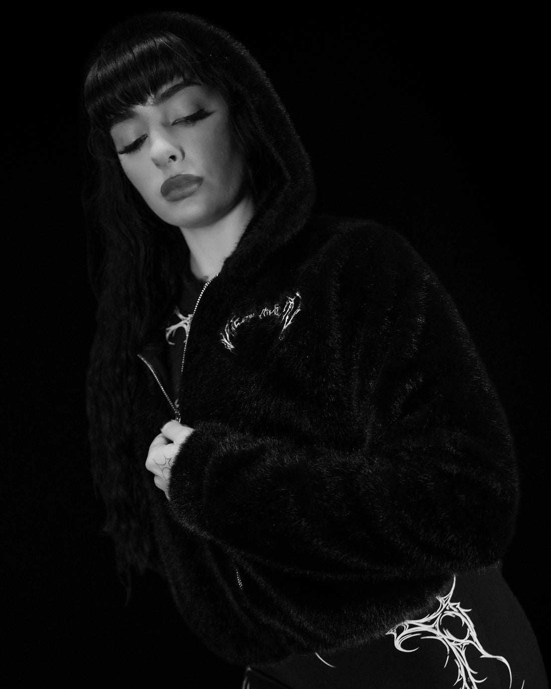 Women's Essential Fleece Jacket [VOID BLACK]