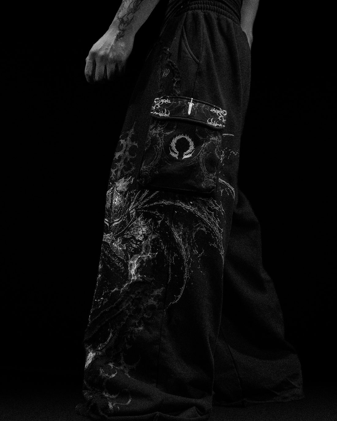 Dark Forge Tarnished Oversized Cargos [VOID BLACK]