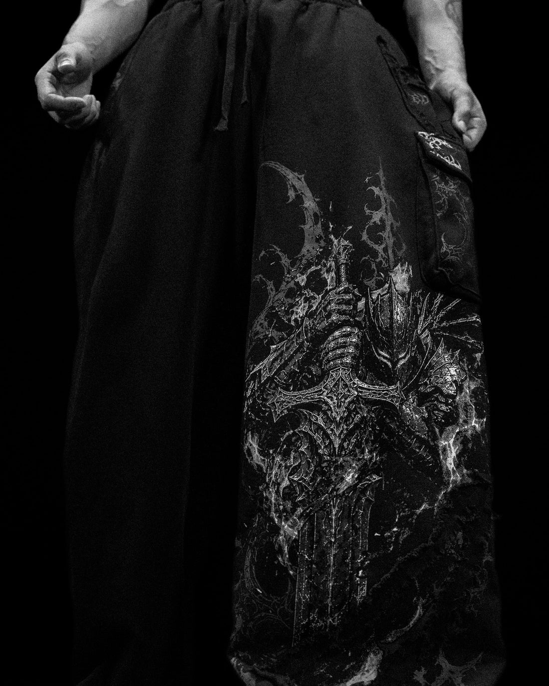 Dark Forge Tarnished Oversized Cargos [VOID BLACK]