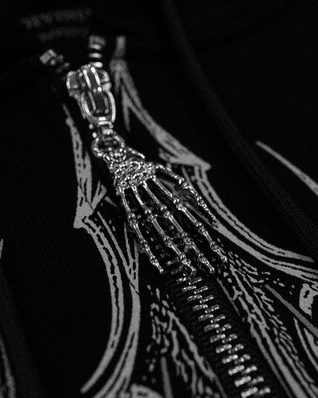 Deathwing Oversized Zip-up Hoodie [VOID BLACK]